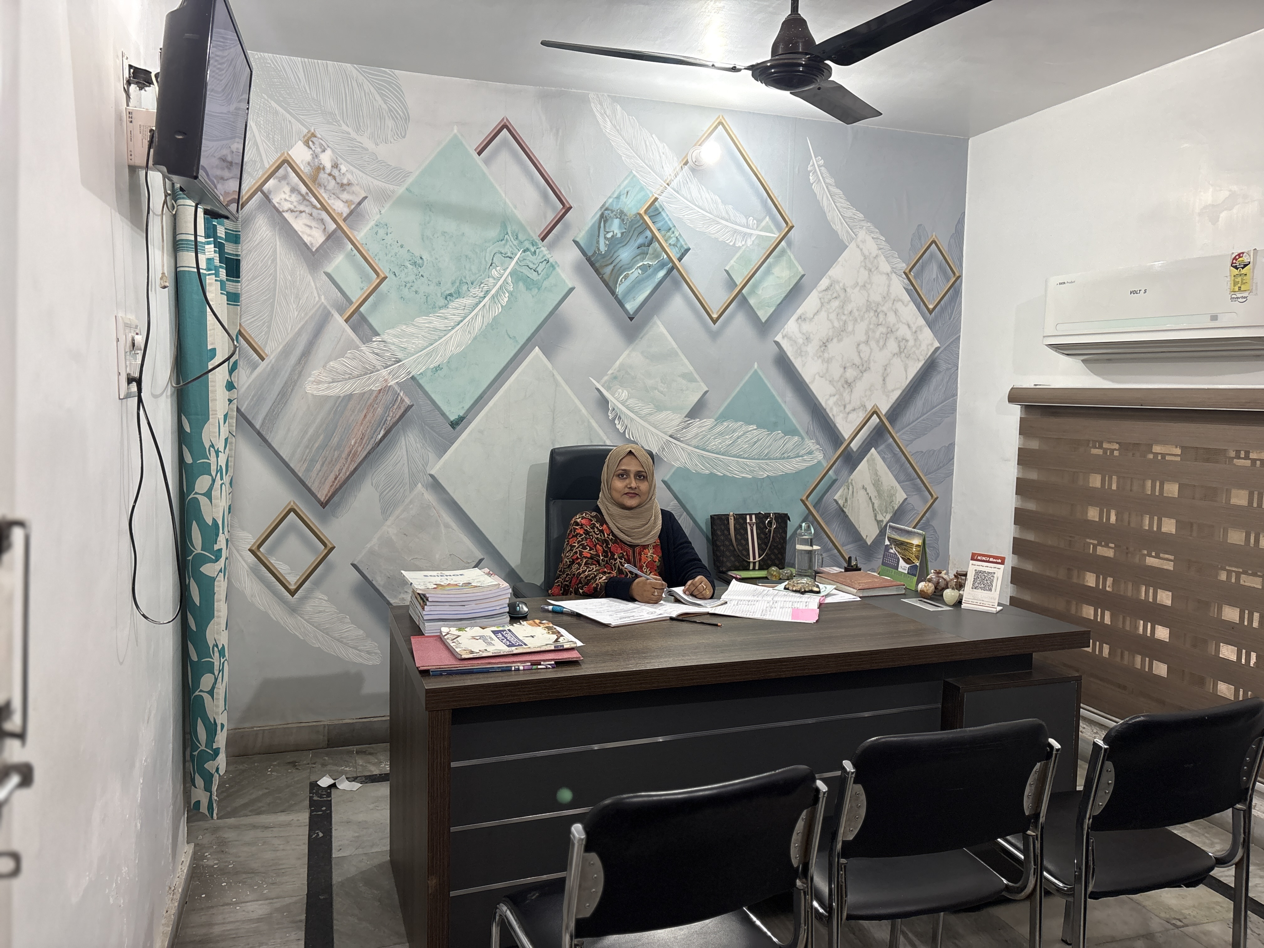 Principal of Small Wonders